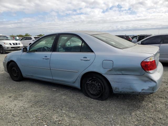 Obraz 2 z 2005 TOYOTA CAMRY LE 2005 z VIN 4T1BE30K25U524808