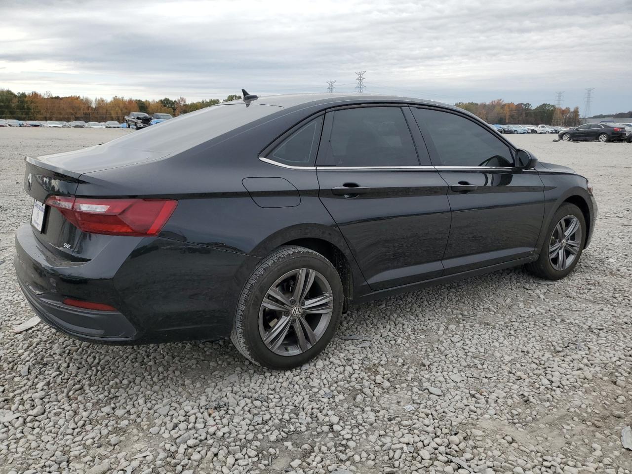 Image 3 of 2022 VOLKSWAGEN JETTA SE 2022 with VIN 3VWEM7BU9NM030330