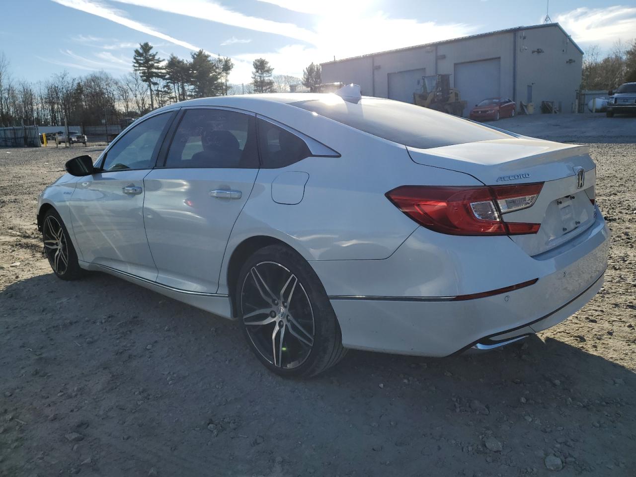 Изображение 2 2021 HONDA ACCORD TOURING HYBRID 2021 с VIN 1HGCV3F95MA009641
