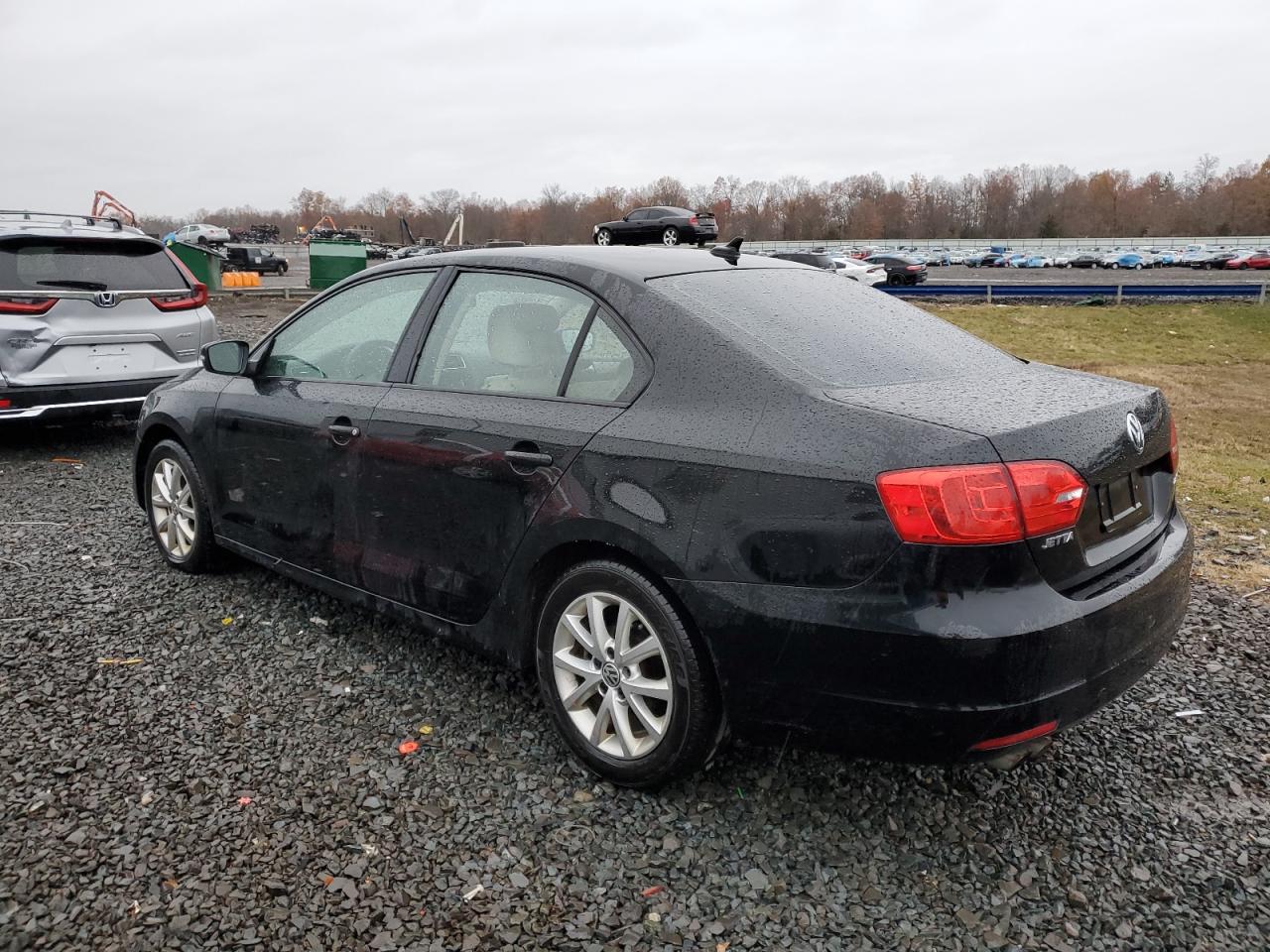 Image 2 of 2012 VOLKSWAGEN JETTA SE 2012 with VIN 3VWDX7AJXCM361666