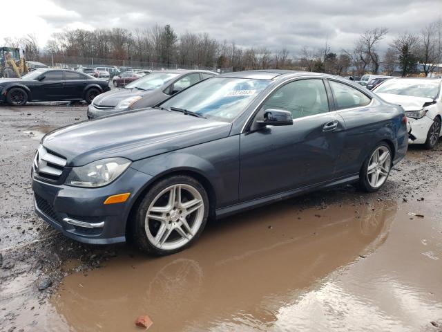 Obraz 1 z 2013 MERCEDES-BENZ C 250 2013 z VIN WDDGJ4HB3DG061029