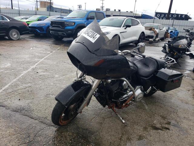 Image 2 of 2013 HARLEY-DAVIDSON FLTRX ROAD GLIDE CUSTOM 2013 with VIN 1HD1KHM37DB636005