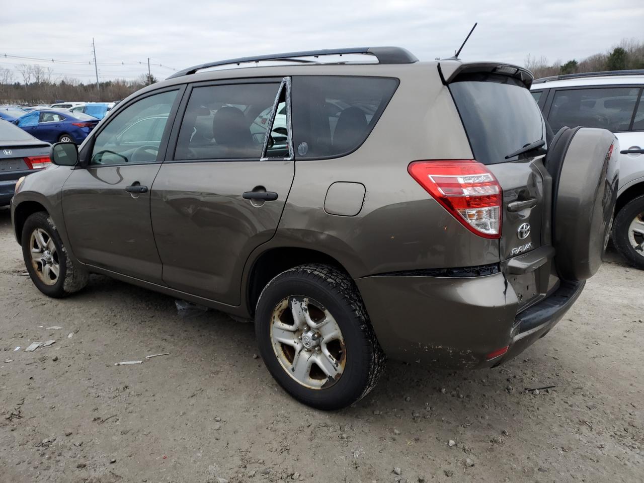 Image 2 of 2011 TOYOTA RAV4  2011 with VIN 2T3JF4DV1BW152951