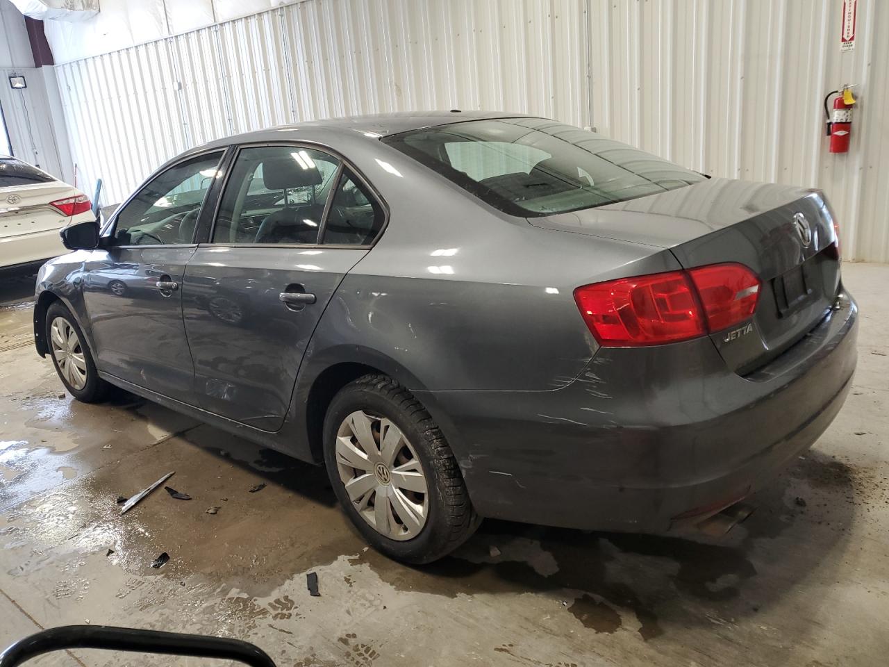 Изображение 2 2011 VOLKSWAGEN JETTA SE 2011 с VIN 3VWDX7AJ0BM395243