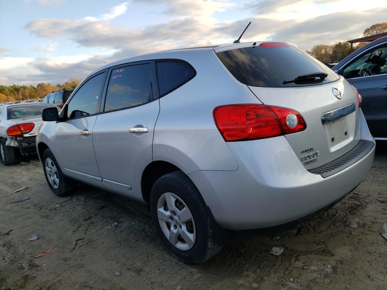 Image 2 of 2014 NISSAN ROGUE SELECT S 2014 with VIN JN8AS5MV1EW203098