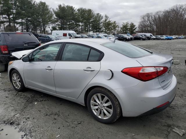 Изображение 2 2016 KIA FORTE LX 2016 с VIN KNAFX4A64G5477461