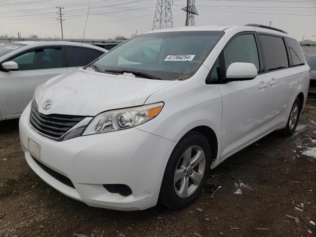 Obraz 2014 TOYOTA SIENNA LE 2014