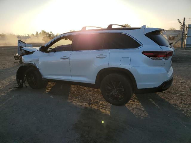 Image 2 of 2019 TOYOTA HIGHLANDER SE 2019 with VIN 5TDKZRFH4KS310183