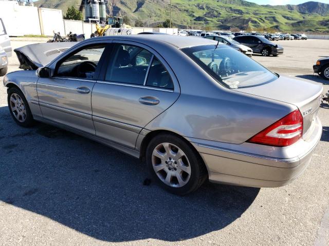 Изображение 2 2005 MERCEDES-BENZ C 240 2005 с VIN WDBRF61J55F604145