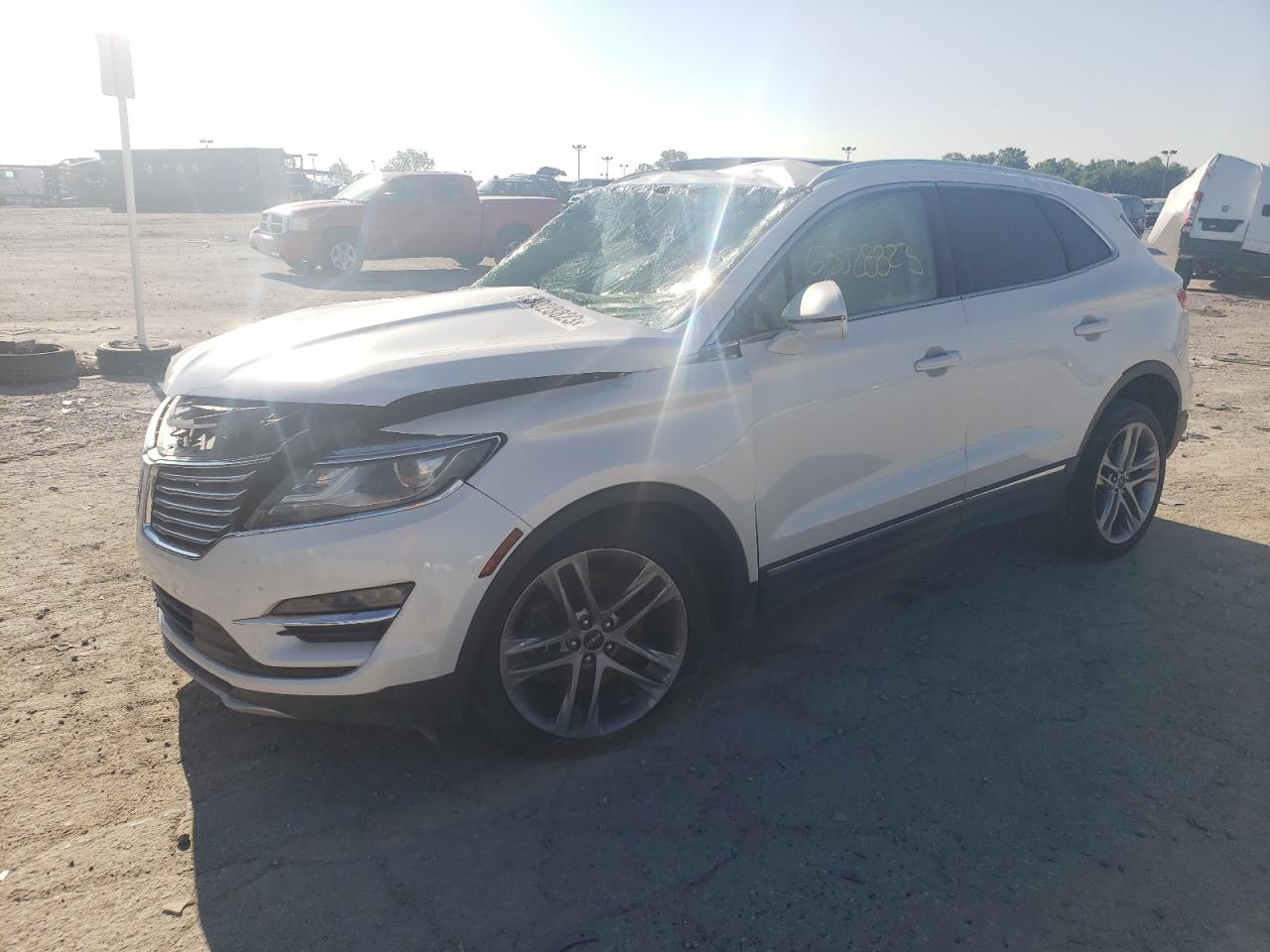 Image 1 of 2015 LINCOLN MKC  2015 with VIN 5LMTJ2AH3FUJ33761