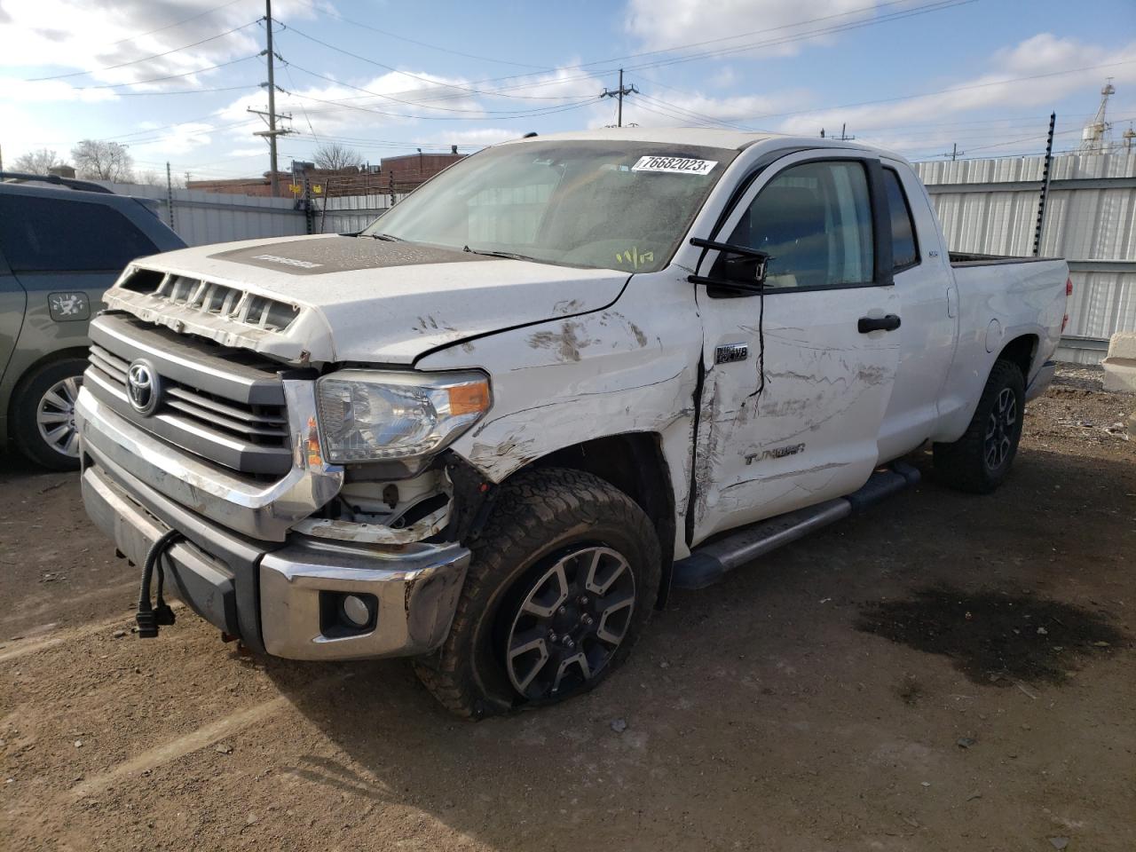 Изображение 2014 TOYOTA TUNDRA DOUBLE CAB SR/SR5 2014