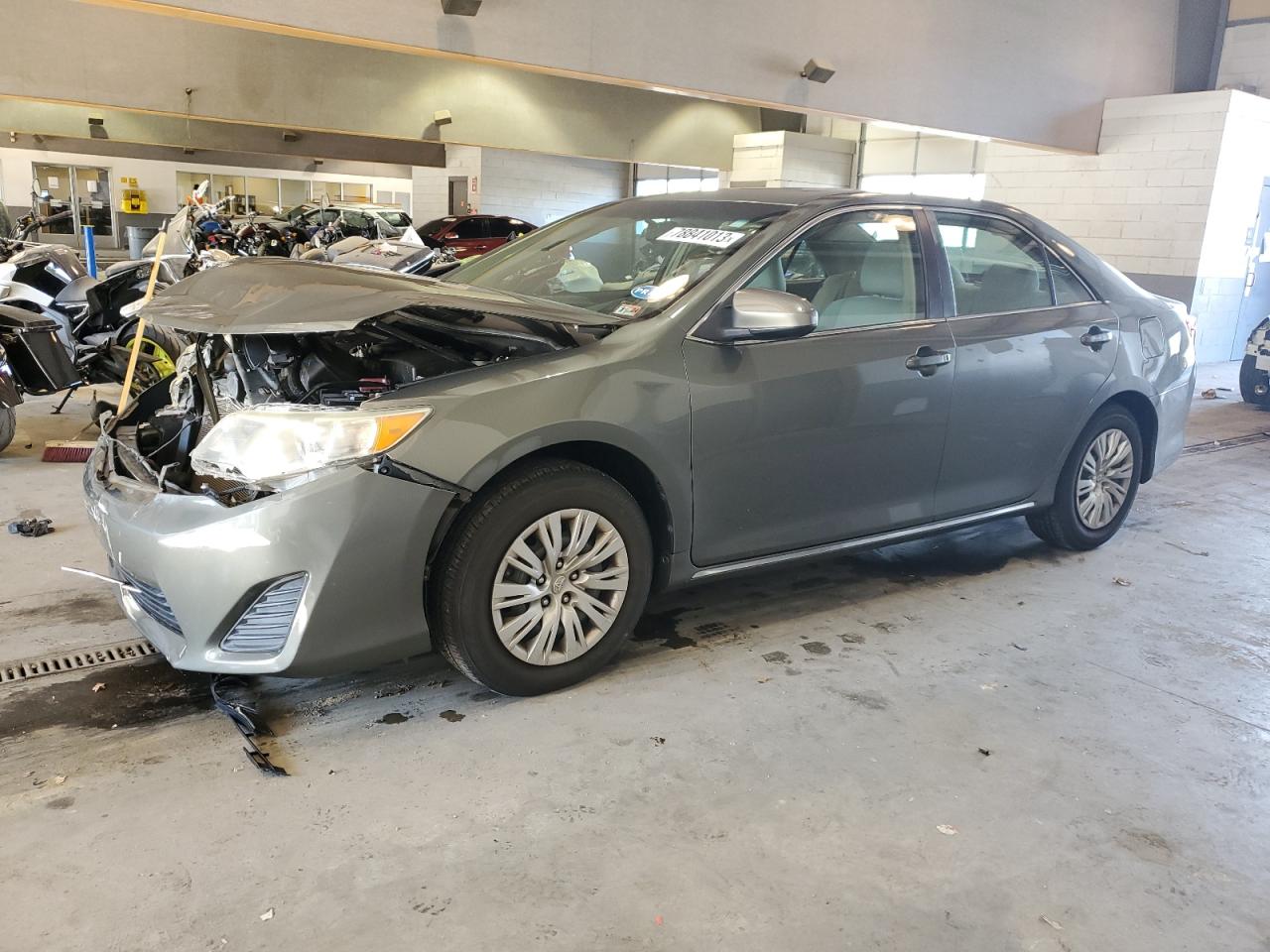 2014 TOYOTA CAMRY L 2014 image