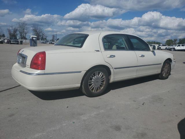 Obraz 3 z 2006 LINCOLN TOWN CAR SIGNATURE LIMITED 2006 z VIN 1LNHM82W06Y603625