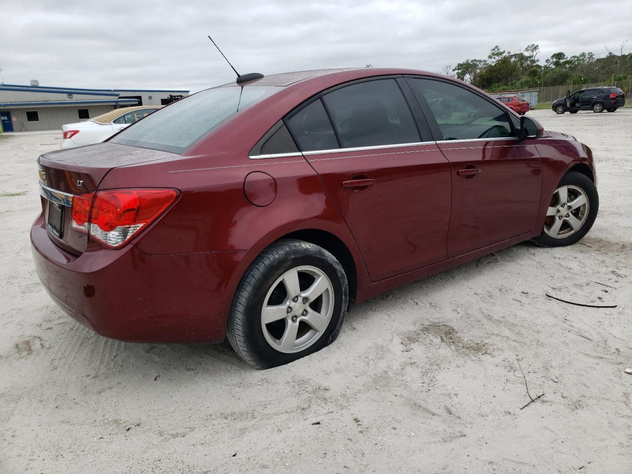 Image 3 of 2016 CHEVROLET CRUZE LIMITED LT 2016 with VIN 1G1PE5SB7G7154775
