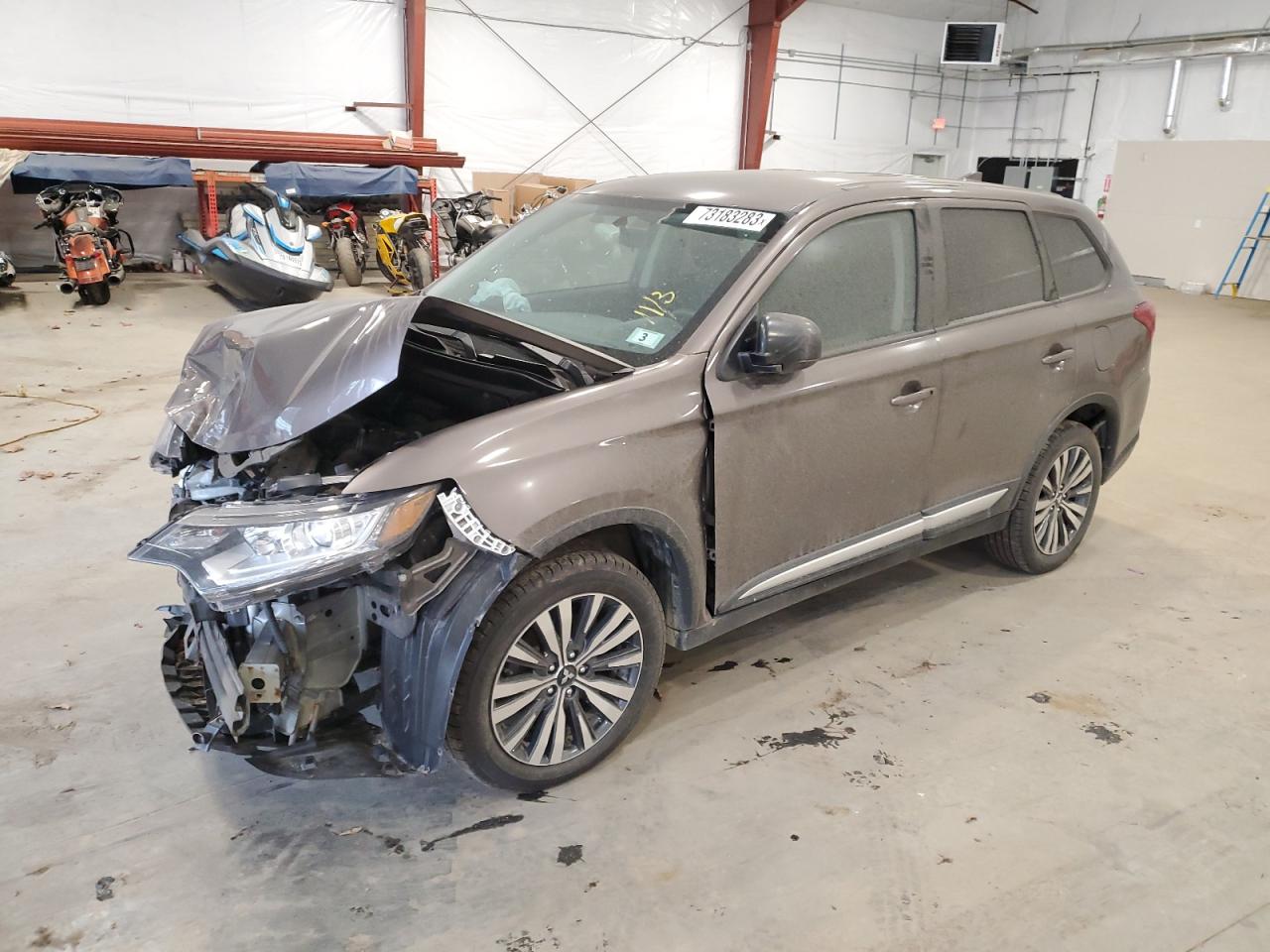 Image 1 of 2020 MITSUBISHI OUTLANDER SE 2020 with VIN JA4AZ3A38LZ045055