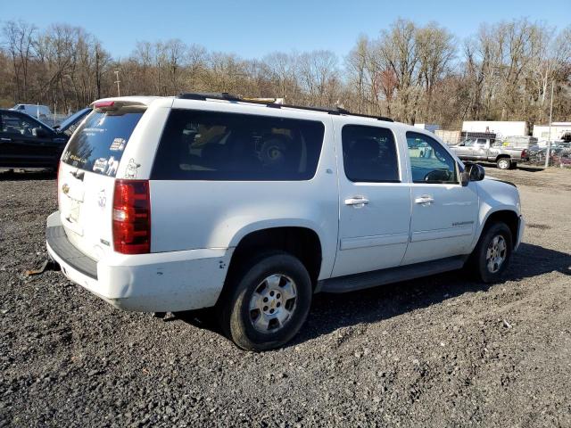 Image 3 of 2011 CHEVROLET SUBURBAN K1500 LT 2011 with VIN 1GNSKJE34BR101771