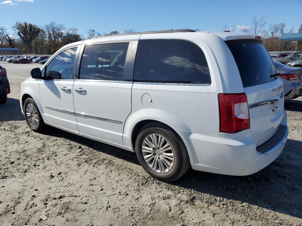 Image 2 of 2013 CHRYSLER TOWN & COUNTRY TOURING L 2013 with VIN 2C4RC1CG2DR816068