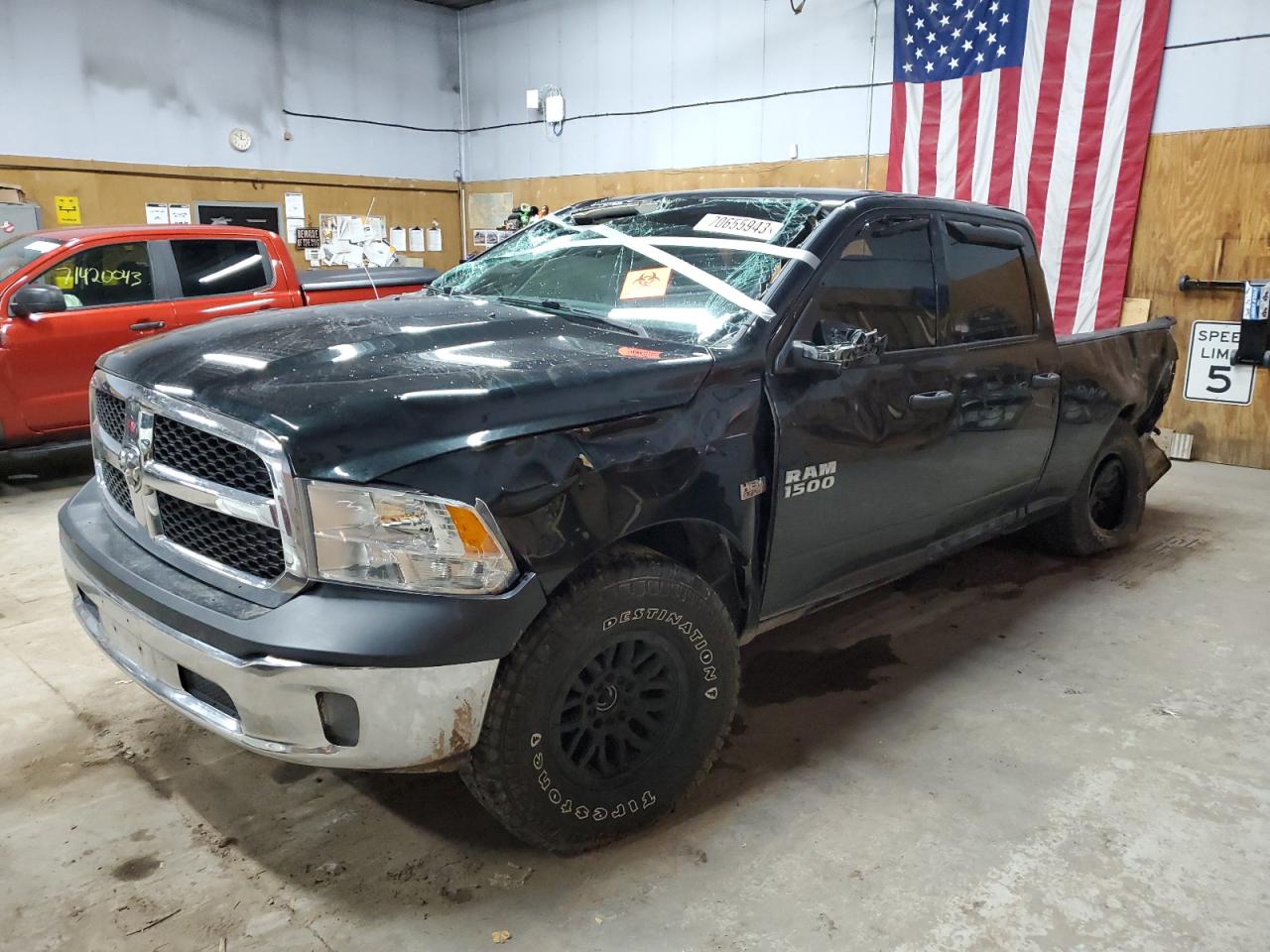 Obraz 1 z 2016 RAM 1500 ST 2016 z VIN 1C6RR7ST7GS150996
