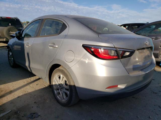 Obraz 2 z 2018 TOYOTA YARIS IA  2018 z VIN 3MYDLBYV5JY301487