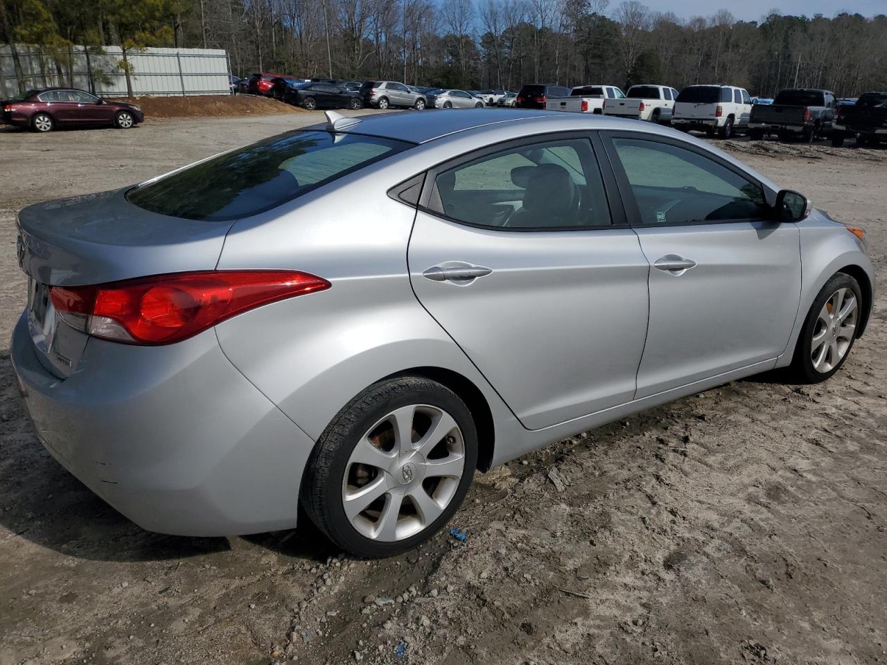 Image 3 of 2013 HYUNDAI ELANTRA GLS 2013 with VIN 5NPDH4AE3DH450018