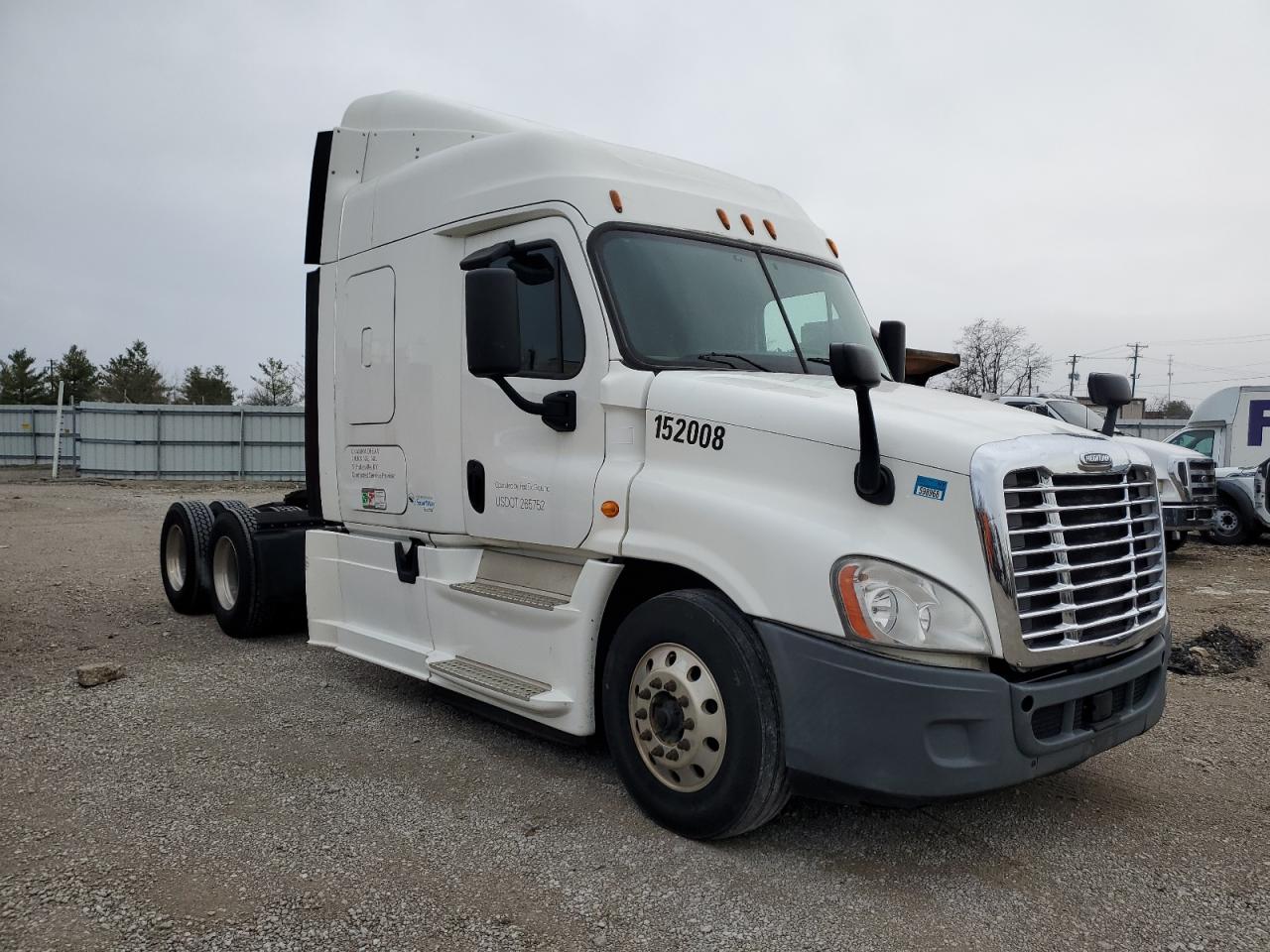 Image 1 of 2015 FREIGHTLINER CASCADIA 125  2015 with VIN 1FUJGLDV2FLGA3859