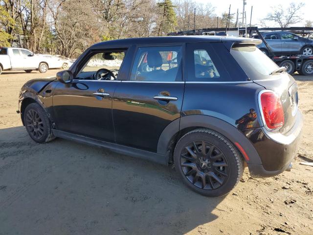 Изображение 2 2021 MINI COOPER  2021 с VIN WMWXU7C06M2N11114