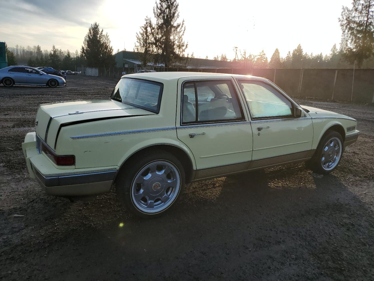 Image 3 of 1987 CADILLAC SEVILLE  1987 with VIN 1G6KS5189HU802851