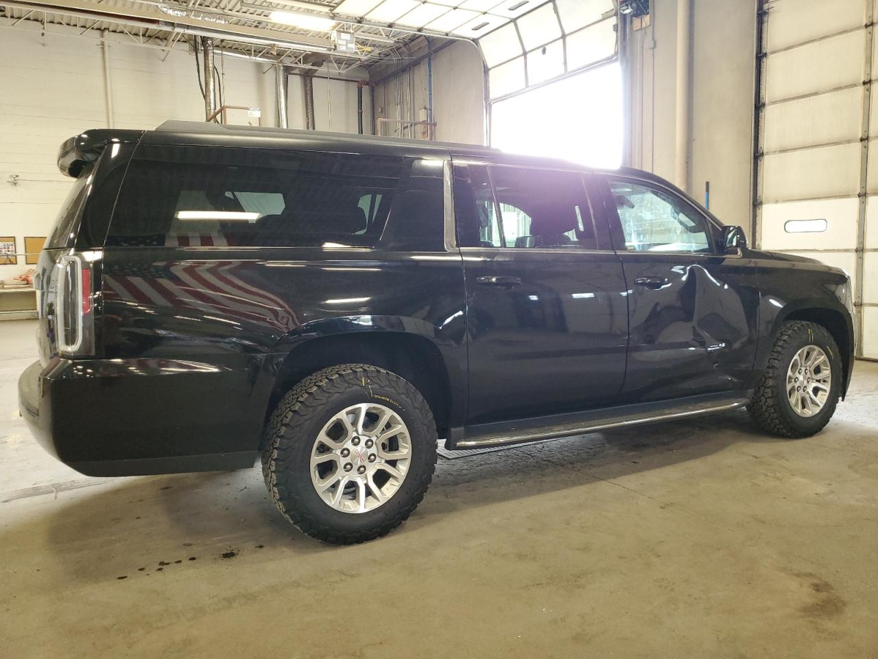 Obraz 3 z 2016 GMC YUKON XL K1500 SLT 2016 z VIN 1GKS2GKC6GR471762
