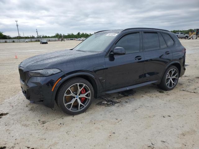 Obraz 1 z 2024 BMW X5 XDRIVE50E 2024 z VIN 5UX43EU09R9S58508