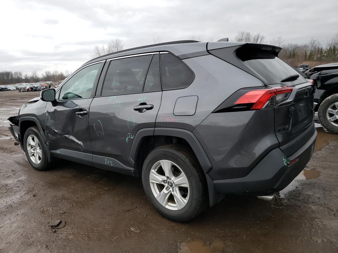 Image 2 of 2020 TOYOTA RAV4 XLE 2020 with VIN 2T3P1RFV2LC061564