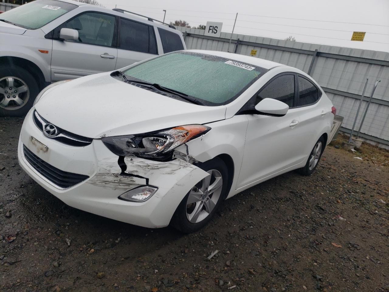 Obraz 2013 HYUNDAI ELANTRA GLS 2013