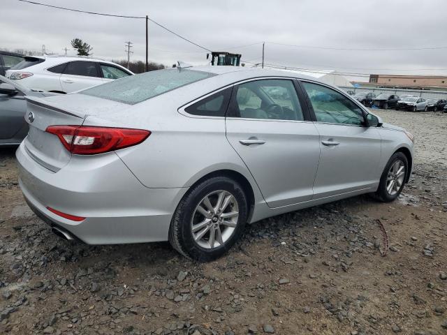 Obraz 3 z 2016 HYUNDAI SONATA SE 2016 z VIN 5NPE24AF8GH294724