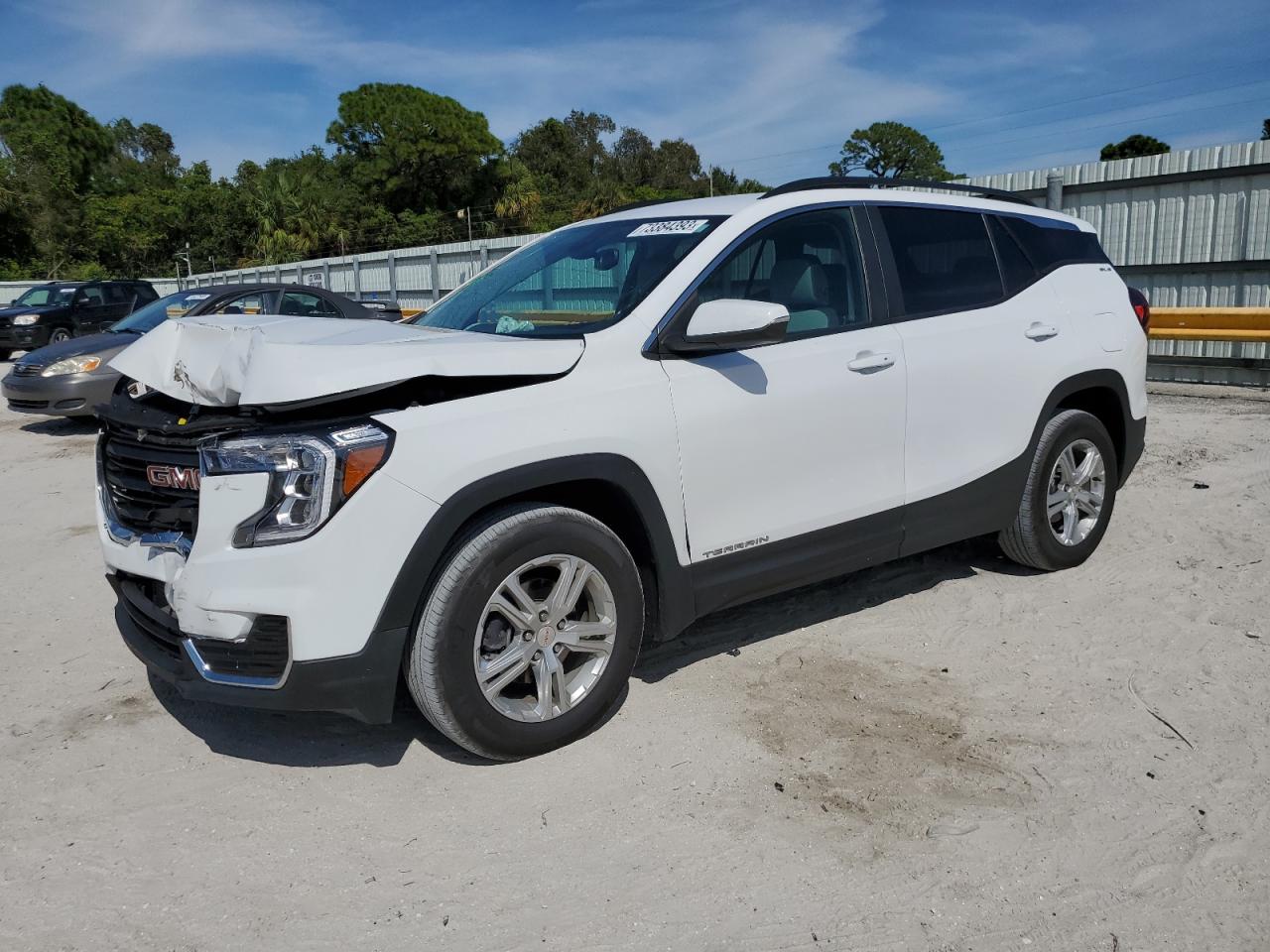 Image 1 of 2022 GMC TERRAIN SLE 2022 with VIN 3GKALMEV1NL115616