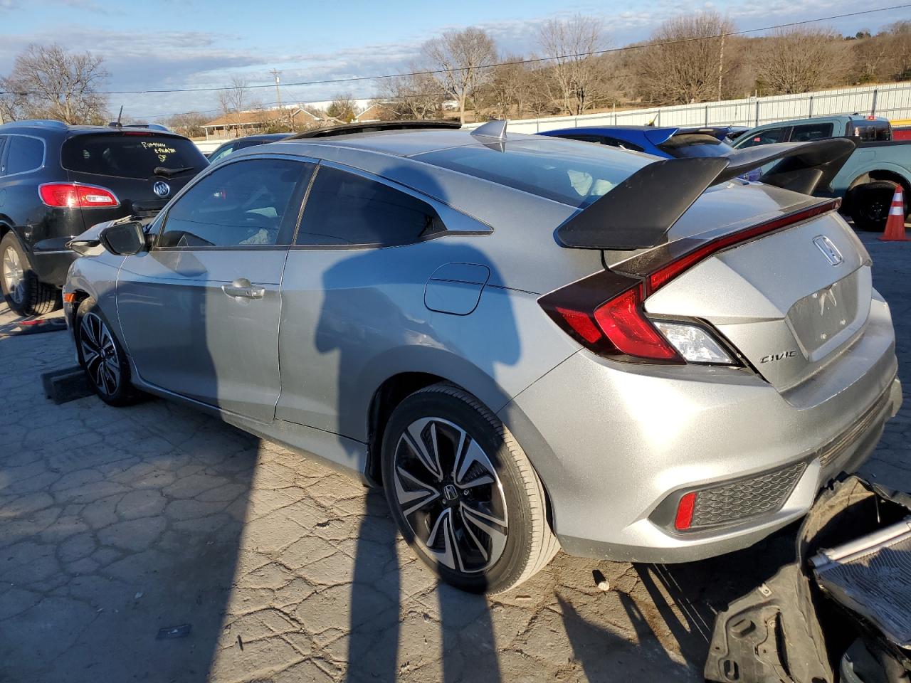 Изображение 2 2018 HONDA CIVIC EX 2018 с VIN 2HGFC3B33JH356449