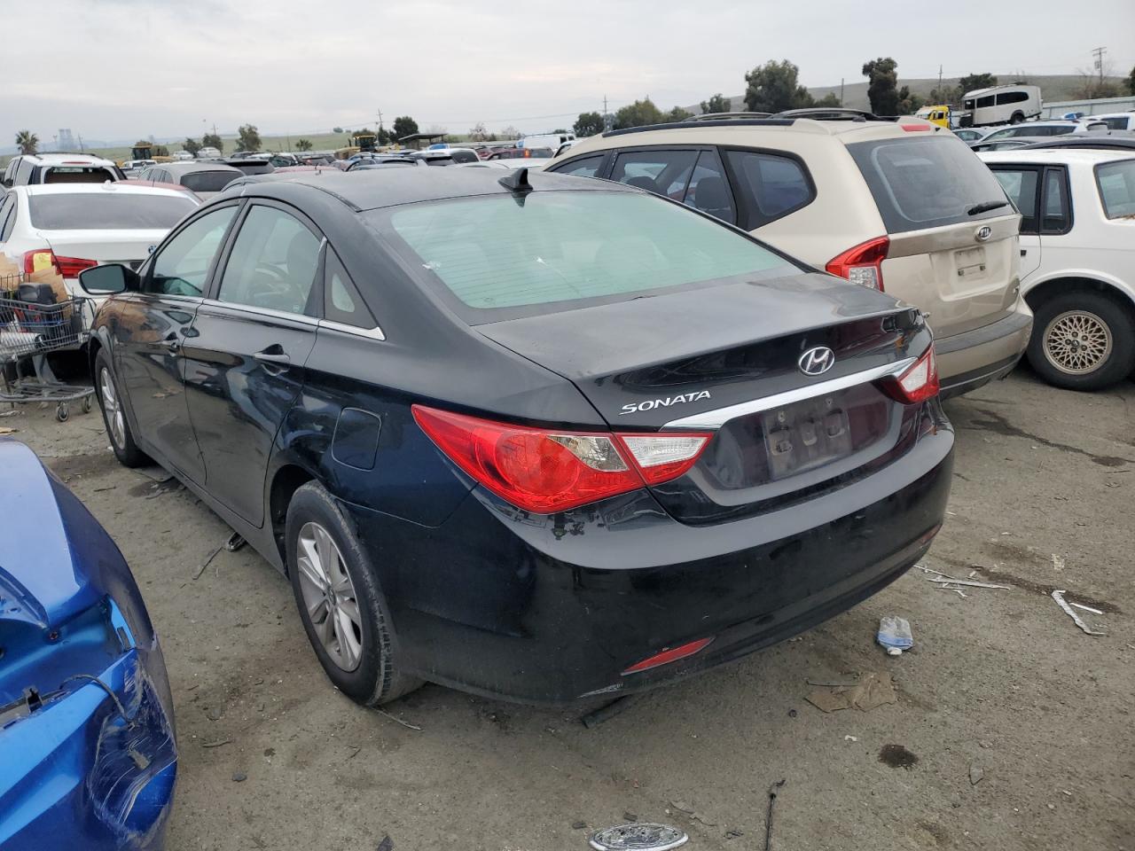 Image 2 of 2011 HYUNDAI SONATA GLS 2011 with VIN 5NPEB4AC5BH241381