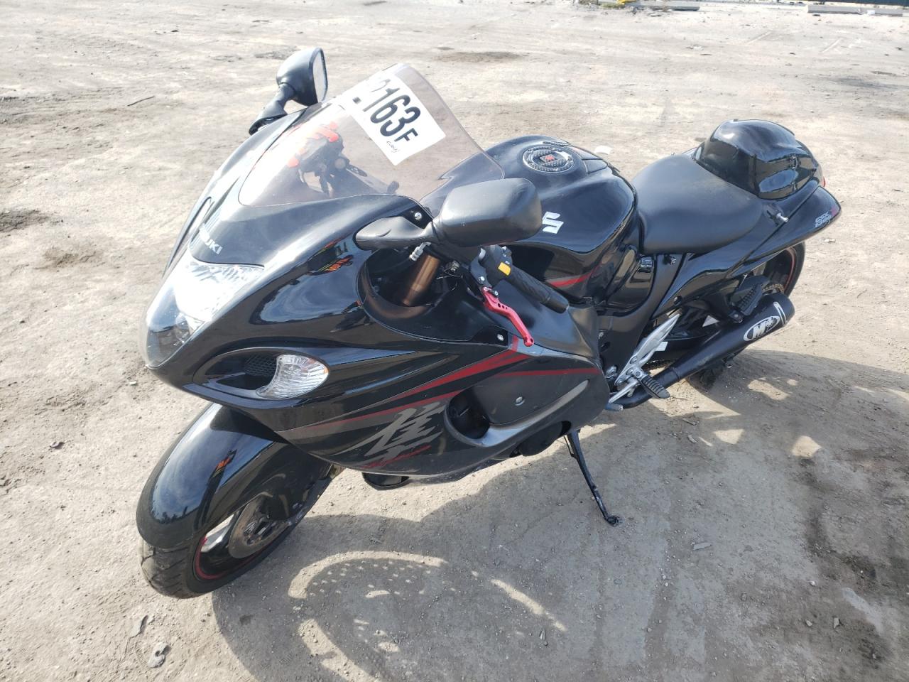 Image 2 of 2016 SUZUKI GSX1300 RA 2016 with VIN JS1GX72B9G2100530