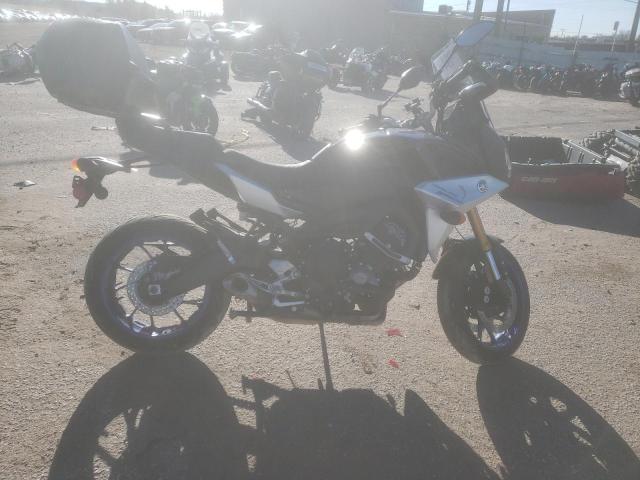 Изображение 1 2019 YAMAHA MTT09 GT 2019 с VIN JYARN62E6KA000405
