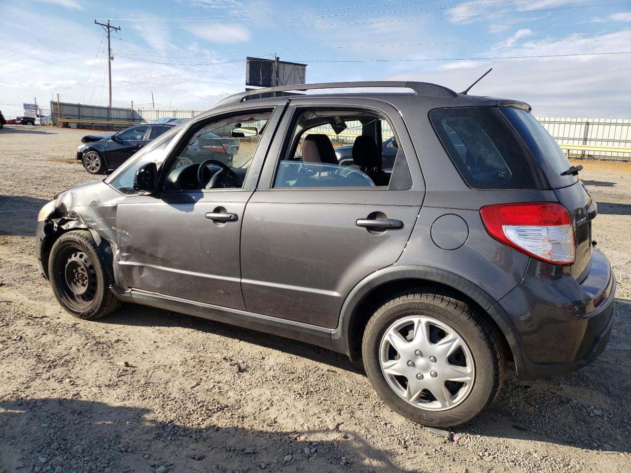 Image 2 of 2011 SUZUKI SX4  2011 with VIN JS2YB5A3XB6301772