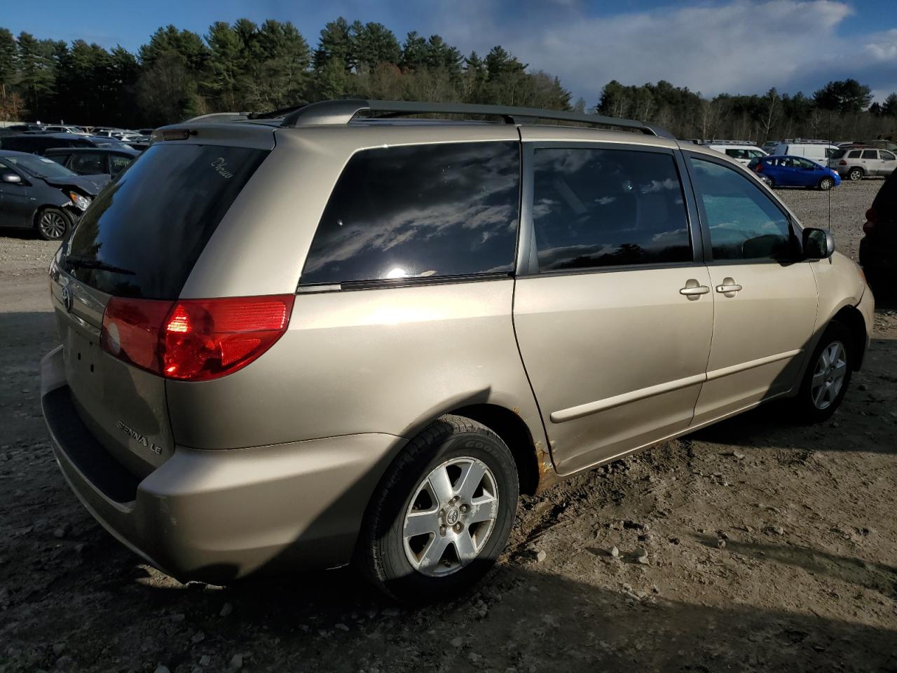 Obraz 3 z 2007 TOYOTA SIENNA CE 2007 z VIN 5TDZK23C07S057387