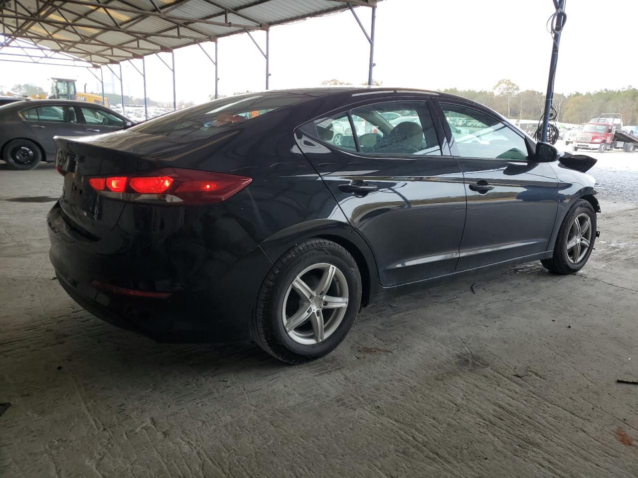 Image 3 of 2018 HYUNDAI ELANTRA SE 2018 with VIN 5NPD74LF1JH308951