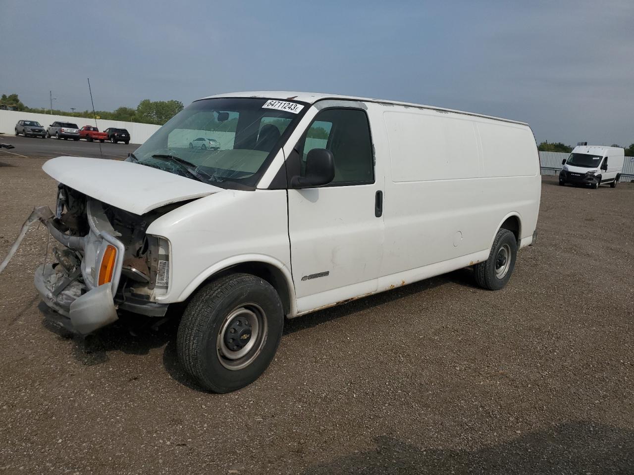 Obraz 1 z 2002 CHEVROLET EXPRESS G2500  2002 z VIN 1GCGG29R821118141