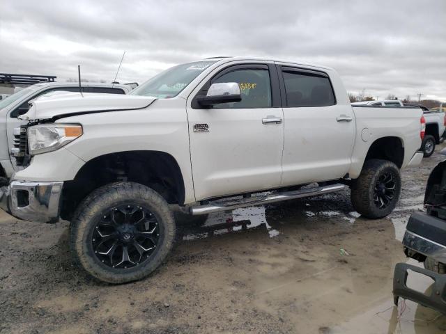 Obraz 1 z 2017 TOYOTA TUNDRA CREWMAX 1794 2017 z VIN 5TFAY5F11HX636701