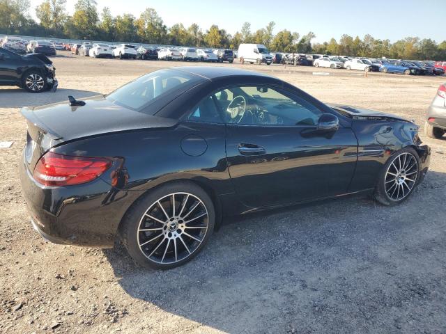 Image 3 of 2019 MERCEDES-BENZ SLC 300 2019 with VIN WDDPK3JA8KF157427