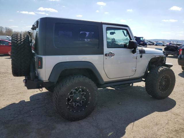 Obraz 3 z 2008 JEEP WRANGLER SAHARA 2008 z VIN 1J4FA54128L520938