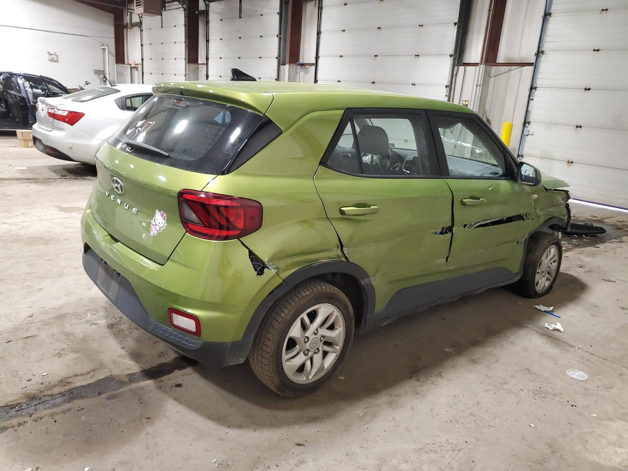 Image 3 of Hyundai Venue Se 2021 with VIN KMHRB8A3XMU065778