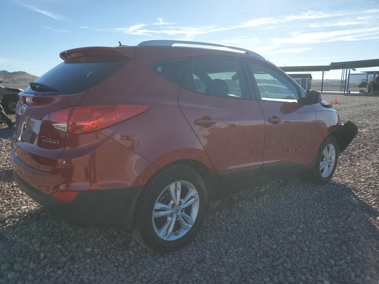 Изображение 3 2010 HYUNDAI TUCSON GLS 2010 с VIN KM8JU3AC3AU111151
