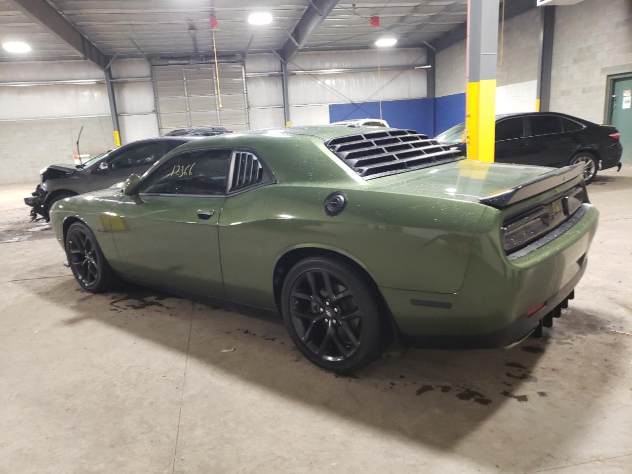 Изображение 2 2022 DODGE CHALLENGER R/T 2022 с VIN 2C3CDZBT6NH148867