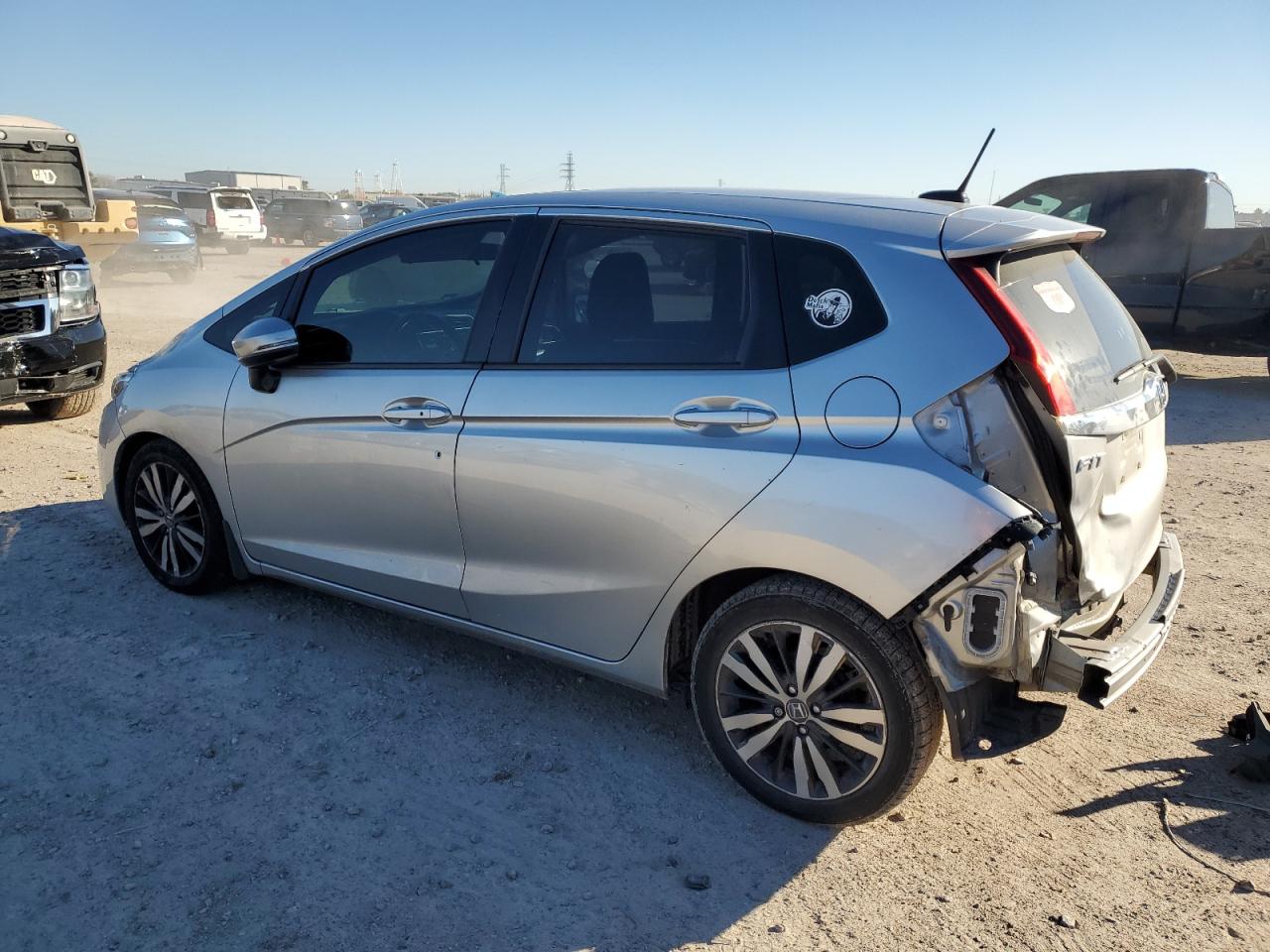 Изображение 2 2016 HONDA FIT EX 2016 с VIN 3HGGK5H91GM701549
