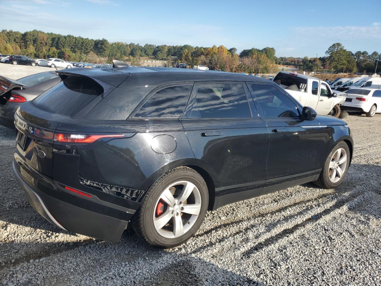 Image 3 of 2018 LAND ROVER RANGE ROVER VELAR S 2018 with VIN SALYB2RV3JA708996