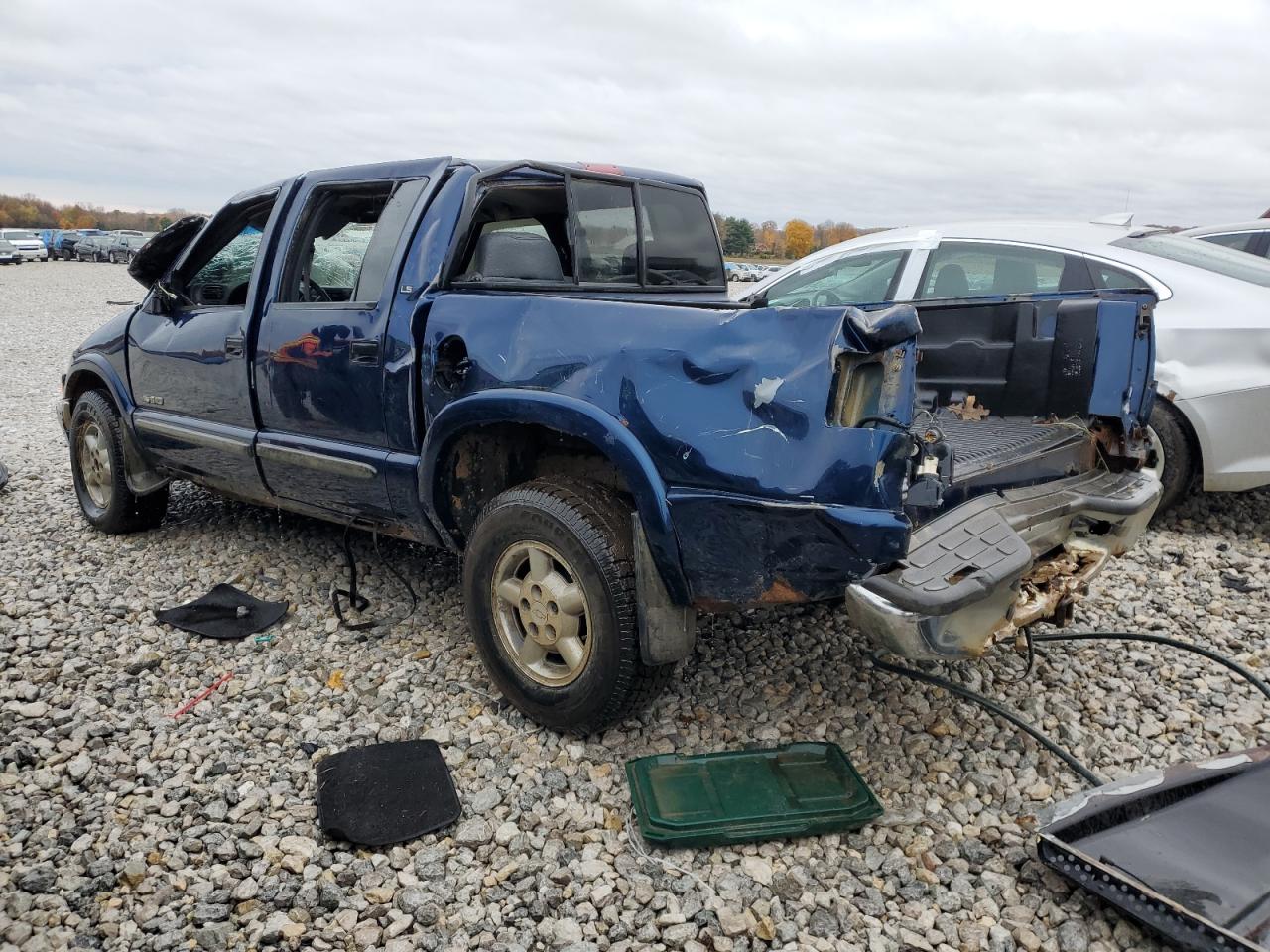 Изображение 2 2002 CHEVROLET S TRUCK S10 2002 с VIN 1GCDT13W72K133330